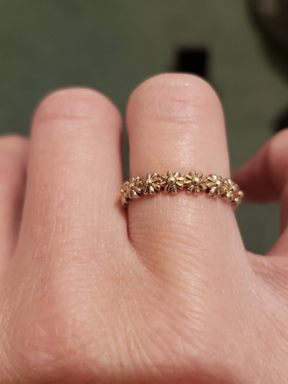 🧁Delicate Floral Cluster Band - Picture 3 of 7